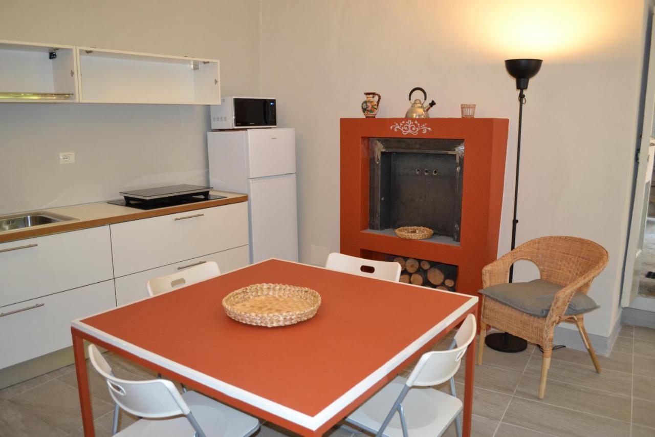 Ai Ronchi Apts Cannero Riviera Luaran gambar